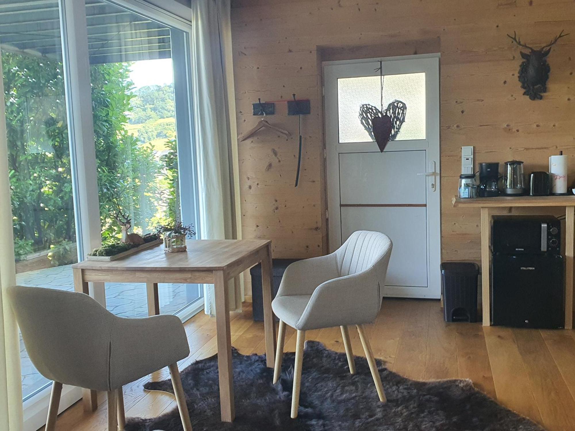 River Mosel Holiday Homes, Meerfeld Studio With A Lake View Exterior photo